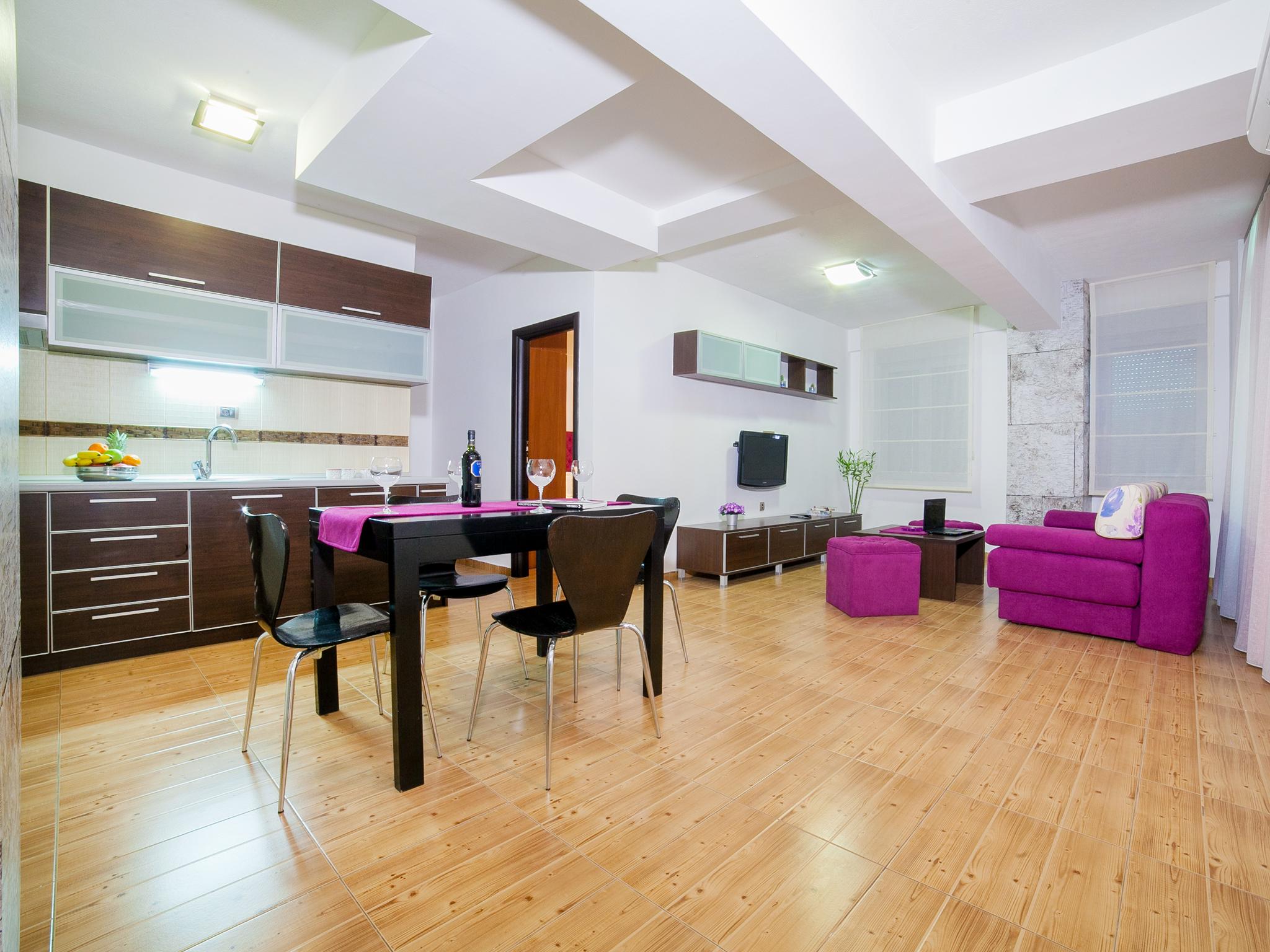 Raymond Apartments Przno  Exterior photo